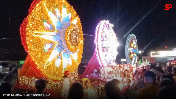 Can-avid's giant lantern festival cements its status as Eastern Samar's Christmas capital