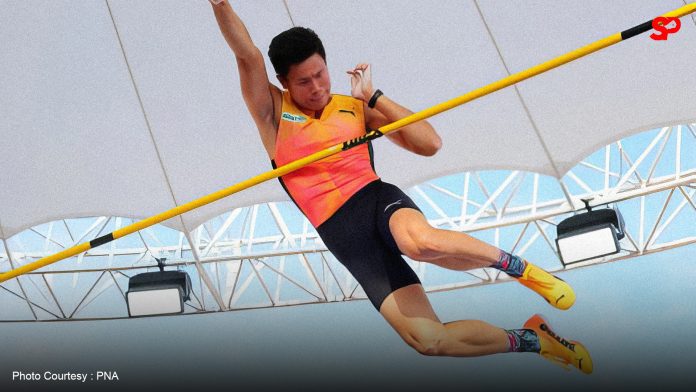 EJ Obiena opens Ilocos Norte's first pole vaulting facility