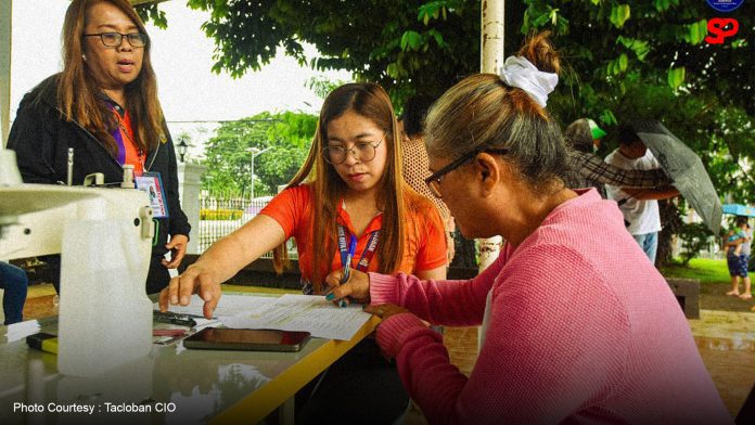 Tacloban SMEs receive early Christmas boost from DOLE livelihood program