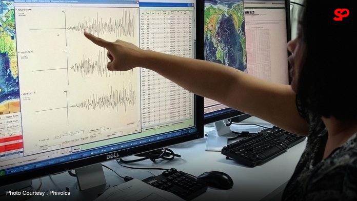 Magnitude 5.5 quake jolts Occidental Mindoro